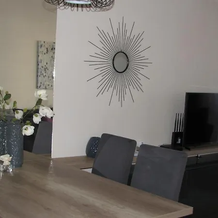 B&s Lux Appartamento Budua